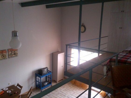 Apartment on Tamar Mepe St - Photo5