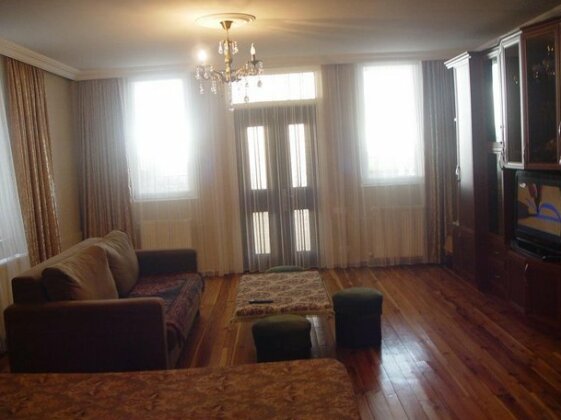 Giorgi's Guest House Kobuleti - Photo2