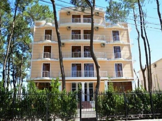 Guria Palace Hotel - Photo4