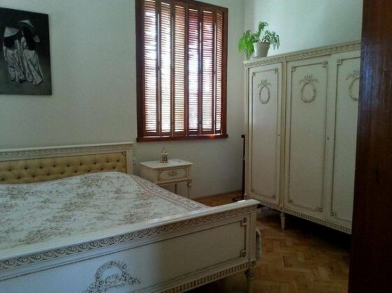 Marinas Guesthouse - Photo2