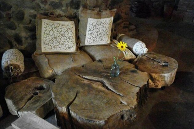Menabde's Wine Cellar - Photo4