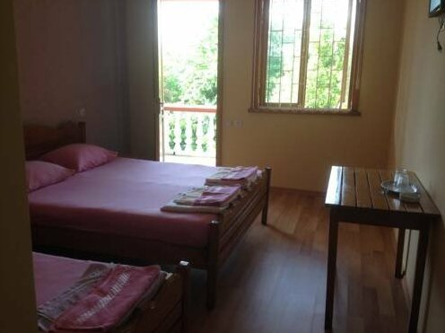 Our Yard Kobuleti Inn - Photo5