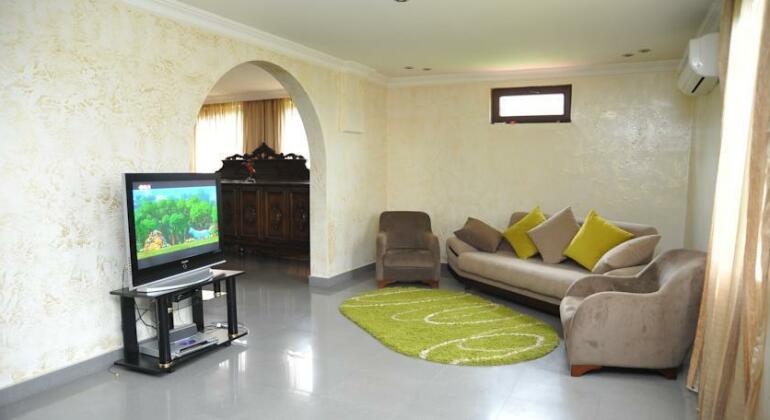 Vip Land - Photo3