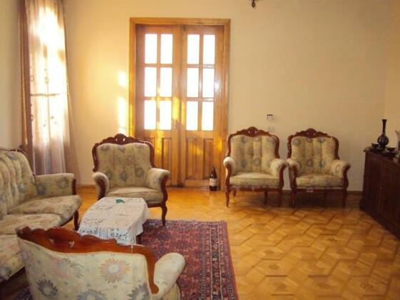 Old Kutaisi Hostel - Photo3