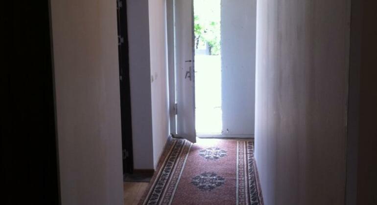 Saba Hostel - Photo4
