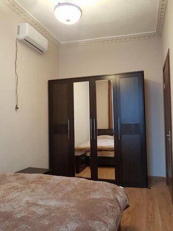 V Apartment Kutaisi - Photo4