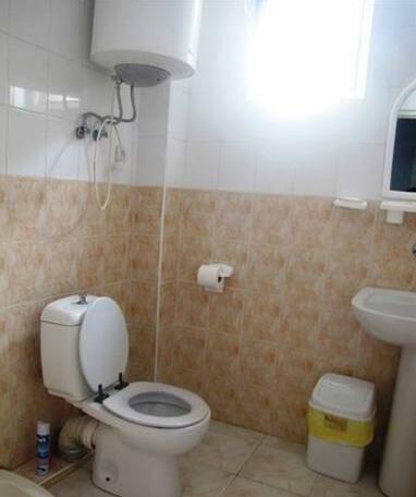 Megobroba Mini Hotel - Photo3