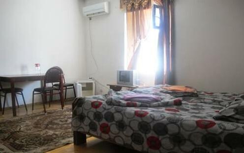 Megobroba Mini Hotel - Photo4