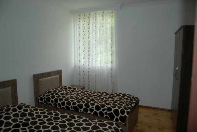 Gogi Jafaridze's Guesthouse - Photo3