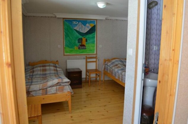 Guesthouse Qarim - Photo4
