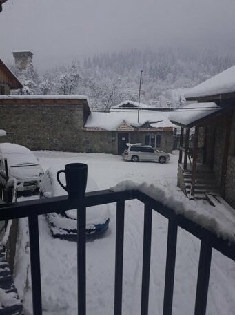Irina's Guesthouse - Photo4