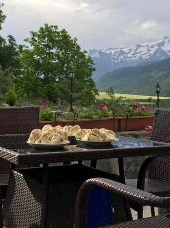 Roza's guest house Mestia - Photo4