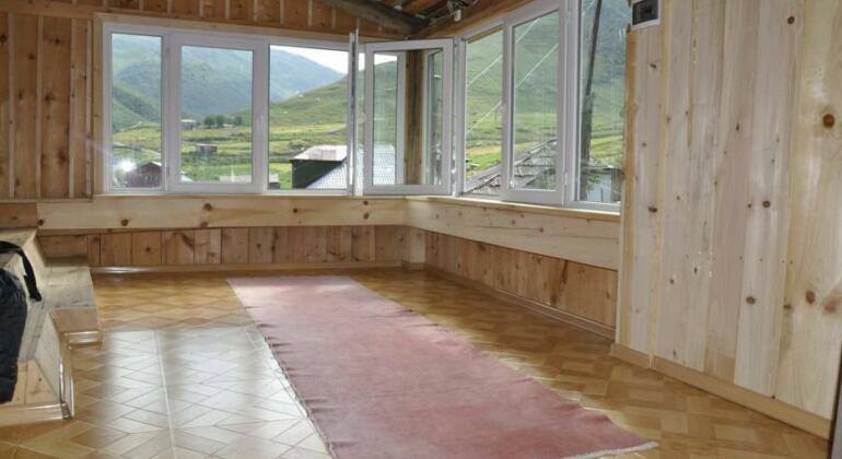 Ushguli Hotel Riho - Photo4