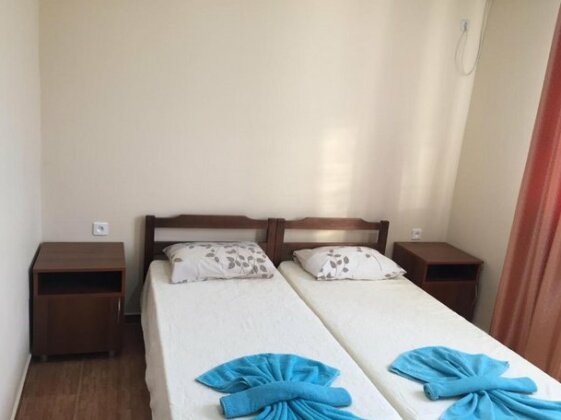 Dionisy Guest House - Photo3