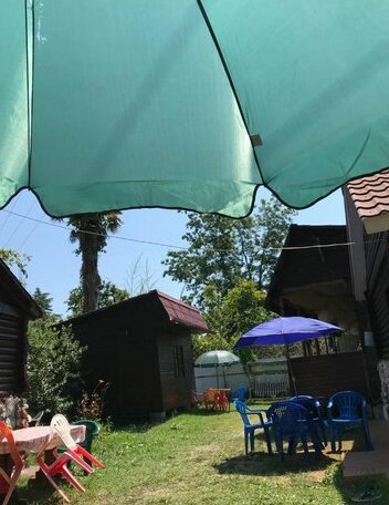 Guest House Simona Pitsunda - Photo3