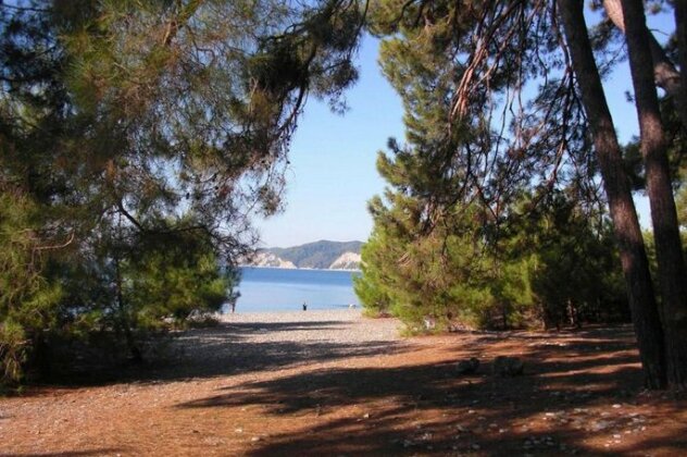 Rosemarine Hotel - Photo2