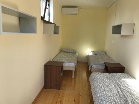 Vse Dlya Vas Guest House - Photo5