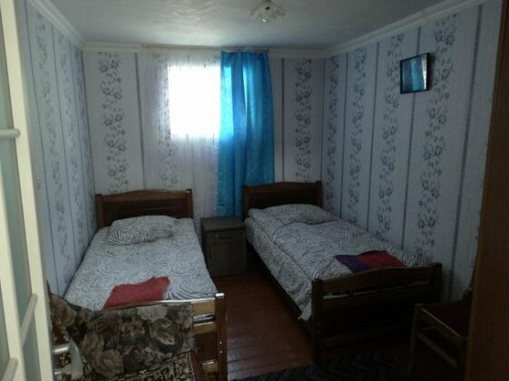 Crystal Kazbegi - Photo3