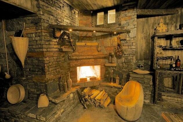 Gudauri Hut Hotel - Photo3