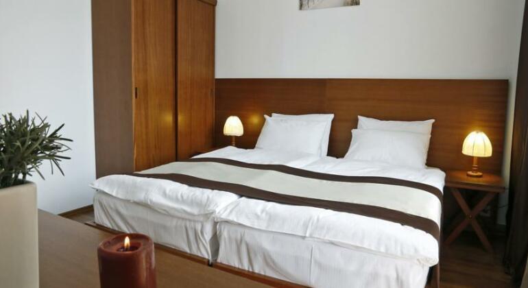 Hotel Club-2100 - Photo2