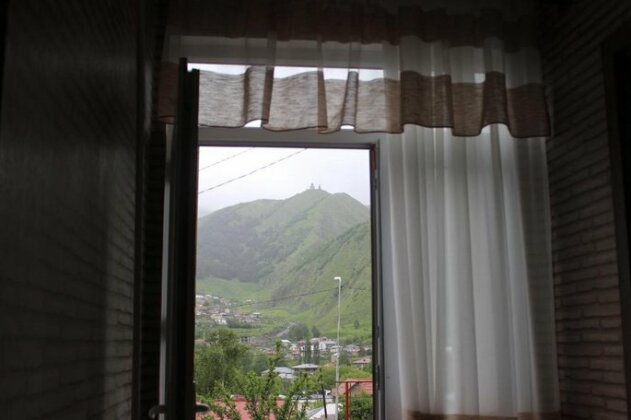 Inga Guest House Stepantsminda - Photo3