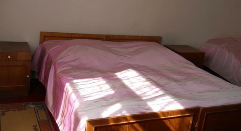 Mountain Star Guest House - Photo4