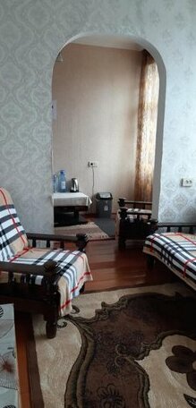 Nikoloz Guesthouse - Photo3