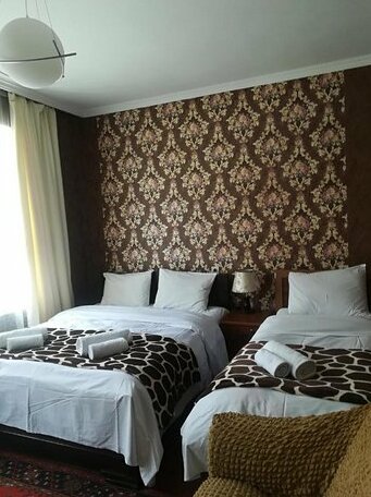 Nikoloz Guesthouse - Photo5