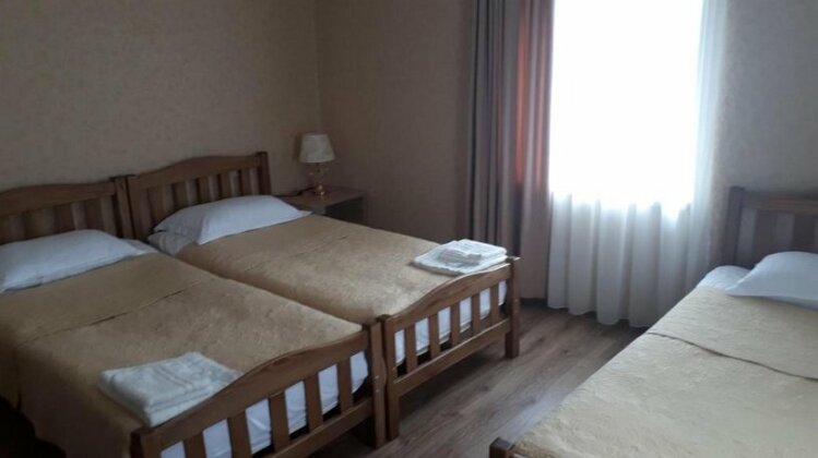 Sesilia - Photo2