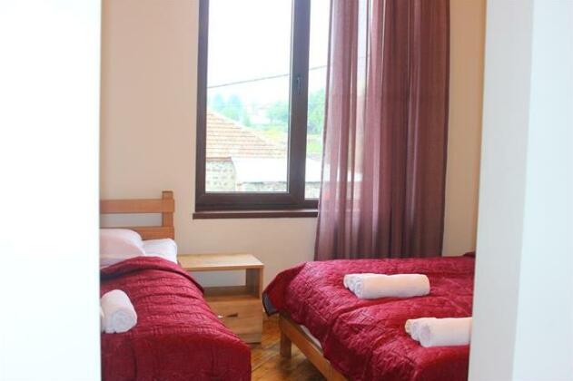 Veranda Guesthouse Stepantsminda - Photo2