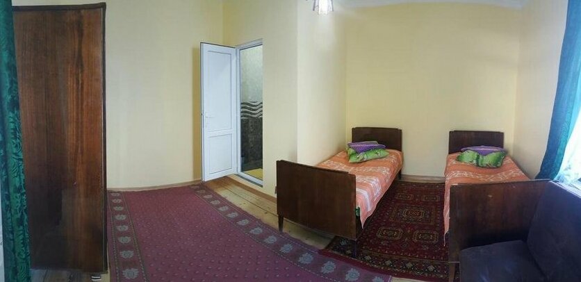 V&M Kazbegi Guesthouse - Photo2