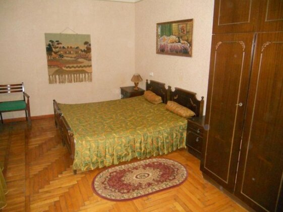3 Room Apartment In Sukhum - Photo2