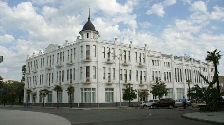 Ritsa Hotel Sukhumi - Photo2