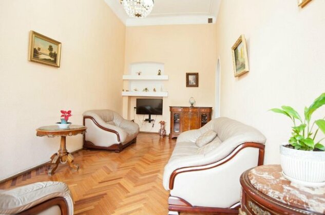 Apartment in Purtseladze Street - Photo2