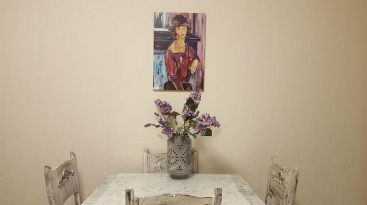Centre Apartment on Rustaveli av - Photo3