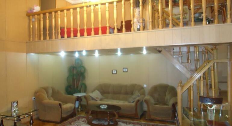 Downtown Apartment Rustaveli - Photo3
