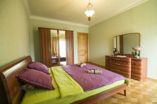 G&G House Tbilisi - Photo2