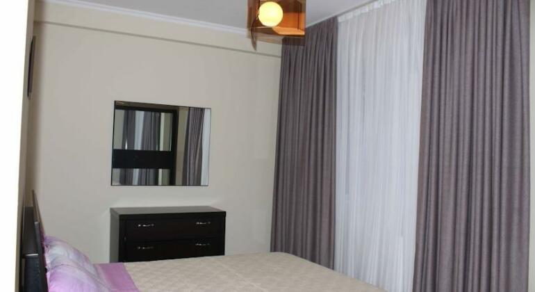 Jemals Apartment - Tbilisi - Photo5