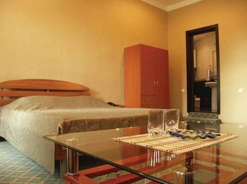 Lile Hotel - Photo3