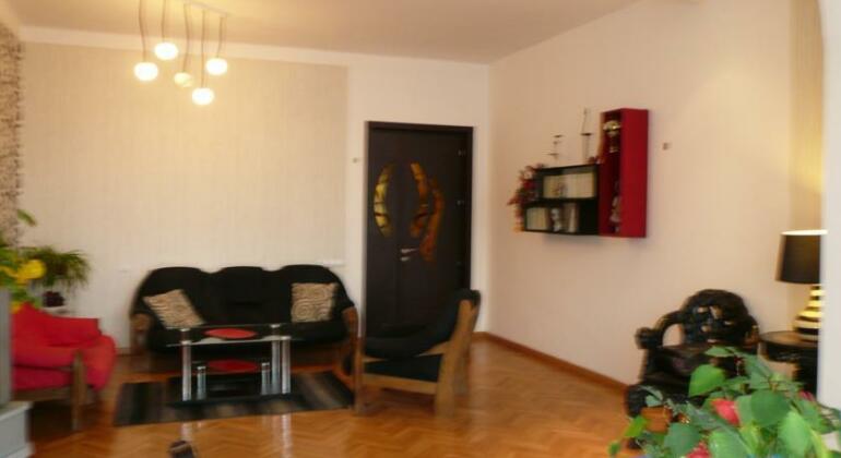 Nato s Apartment - Photo5