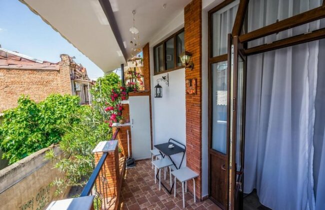 Old Tbilisi Silver Apartments - Photo2