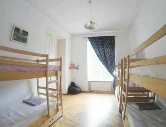 Opera Rooms & Hostel Tbilisi - Photo5