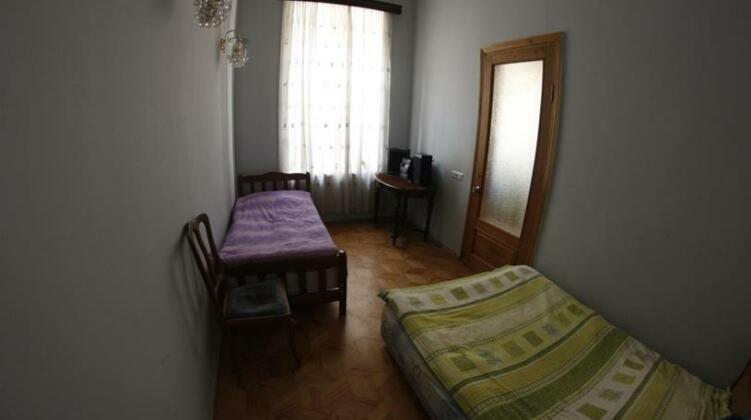 Paris Hostel Tbilisi - Photo4