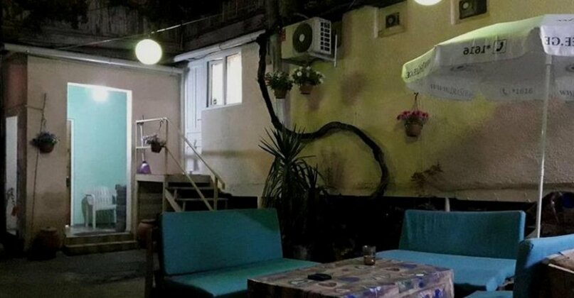 Room 1 - Photo2