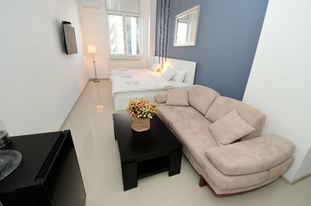 Superior Apartments - Photo3
