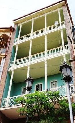 Tbilisi Friendly Hostel - Photo2
