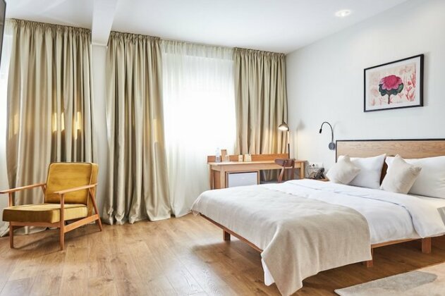 Tbilisi Park Hotel - Photo2