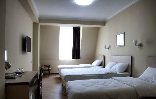 Tbilotel - Photo4