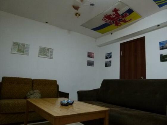 Why Me Hostel and Rooms - Photo3