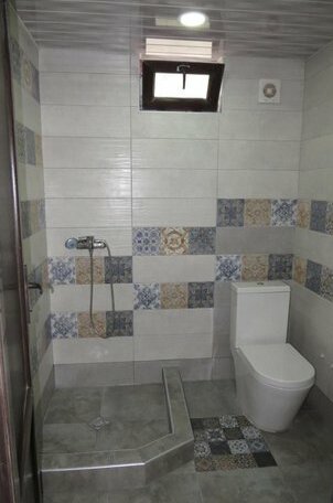 Bucha s Guest House & Wine Cellar - Photo4